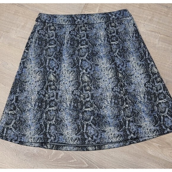 Soho Apparel Blue Black Snake Skin Print Pencil Skirt Women's‎ Size M - Picture 2 of 9